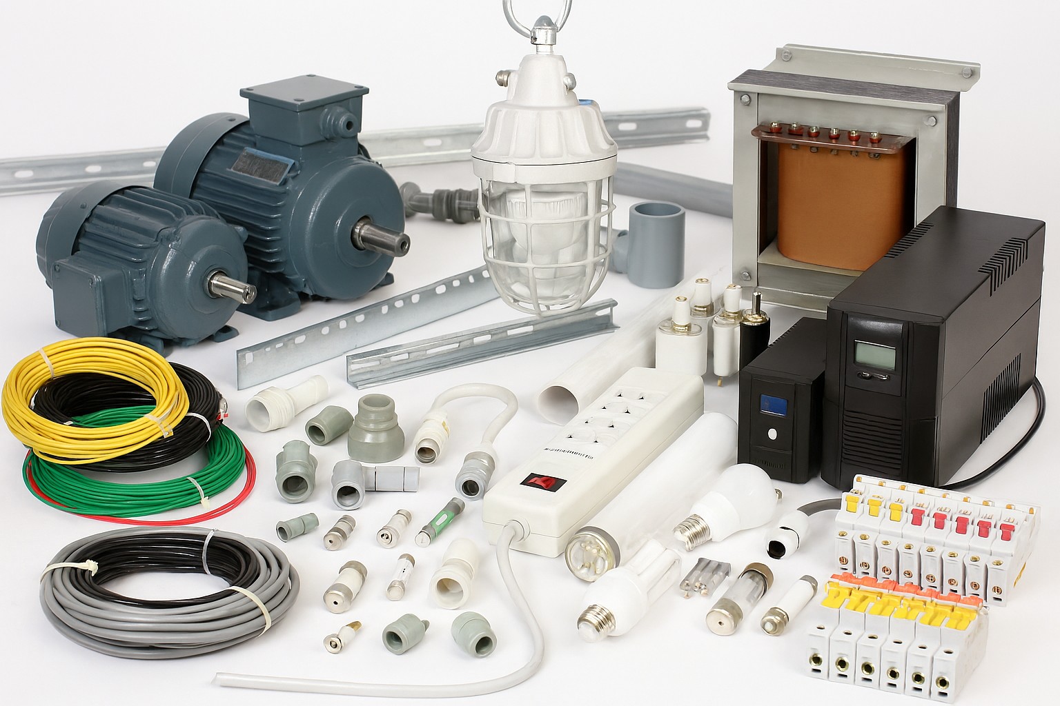 Materiais elétricos